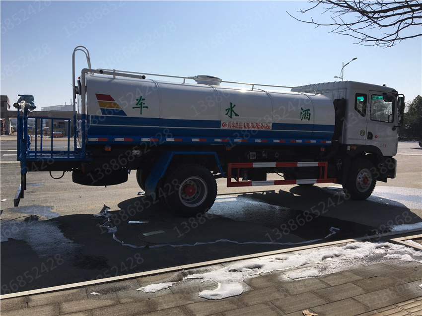 �|�L8��ԡ���͈�r